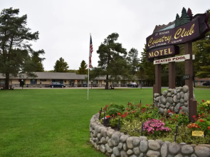 Country Club Motel