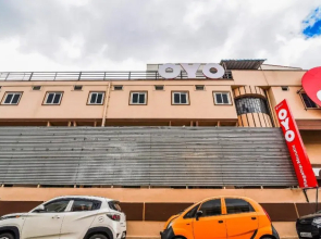 OYO Flagship 36422 Hotel Maruthi