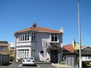 Albatross Inn Bed and Breakfast