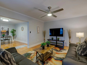 Spacious 2bd/1ba | Free Parking | 3D TOUR