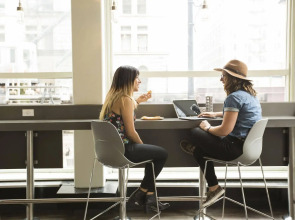 HI Chicago, The J. Ira and Nicki Harris Family Hostel