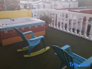 Cancun Guest House 4 Terrace Tub