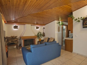 Apos Place in Pefki With 1 Bedrooms and 1 Bathrooms