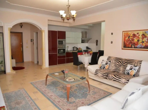 Lovely 2-bedroom condo near the City center