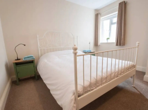 The Broadmead Forest - Spacious City Centre 3BDR Apartment