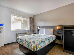 Studio 6 Albuquerque, NM – Midtown