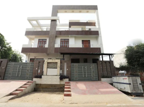 Hotel Vridhi Inn By OYO Rooms