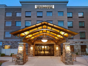 Staybridge Suites Sterling Heights - Detroit by IHG
