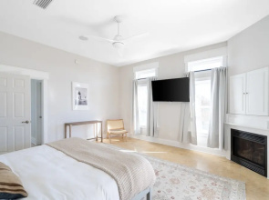 Topsail by Avantstay Bright Beachside Getaway w/ Pool & Ocean Views