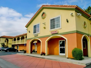 Crystal Inn Suites & Spas