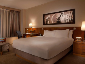 M Social New York Downtown (Formerly Millennium Downtown New York )