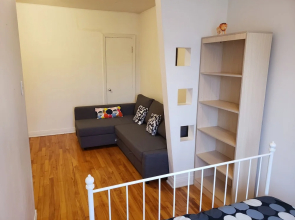 Walk 1 Minutes To Metro Monk Station