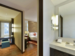 Sathorn Vista, Bangkok - Marriott Executive Apartments