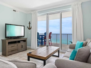 Beachfront Access, 2 Pools, Beach Service w/ Chairs Emerald Isle Resort 1308