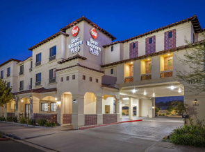 Best Western Plus Temecula Wine Country Hotel &Suites