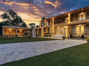 Comissa Luxury Suites