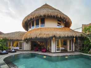 3BRLuxury Villas Merci Resort Seminyak 2