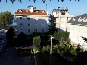 Leman Akçay Otel