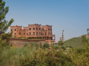 Kasbah Ait Oumghar Iminifri