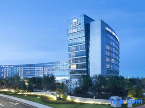 Grand Barony Qingdao Airport Hotel