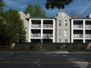 2 Bedroom, South Cedar Street