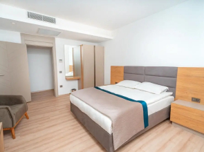 Safir Kundu Apart Hotel