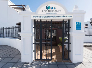 Apartamentos Los Tulipanes