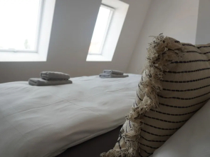 Sleepwell Apartment - Ehrensteinsuite