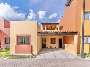 Beautiful 2 Bedroom Single House Hamacas