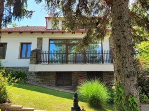 Hanga Vendégház