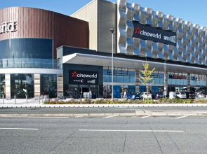 Impeccable 2-bed Apartment