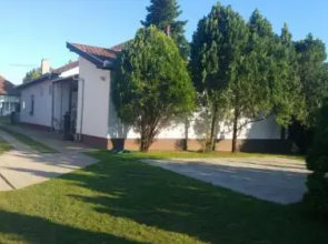 Sobe Rooms Szobák Zimmer KIS