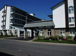 Americas Best Value Chalet Inn and Suites Niagara Falls