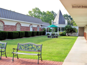 Osage Creek Lodge