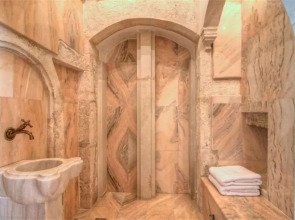 Bellagio Boutique Hotel