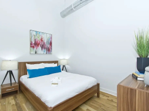 Architectural 2BR in Wicker Park by Sonder