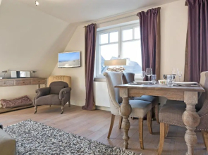 Maisonette No 8