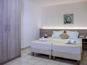 Elmi Suites Beach Hotel - All Inclusive