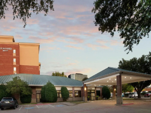 Courtyard by Marriott Dallas Addison/Quorum Drive