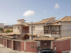 CONFORT -PRAIA DE DUNAS - (Praia do Forte)-CABO FRIO - PRÓXIMO DAS PRINCIPAIS ATRAÇÕES