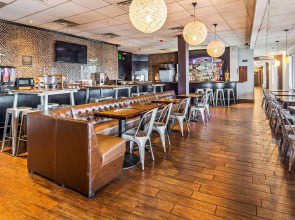 Best Western Plus Newark Airport West