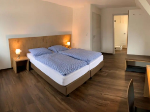 Pension Deckenpfronn