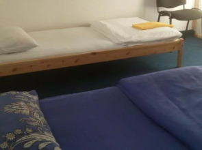 Hostel Malenkyi zamok