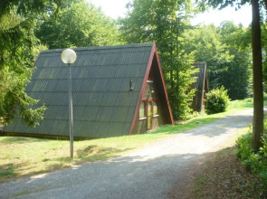 Detached Wooden Holiday Home near Twistesee Lake