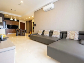 Modern Elegant Design L'Avenue Apartment