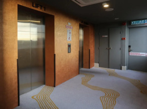 Avenue J Hotel Central Market KL