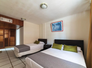 Hotel Sorrento Beach