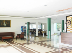Hotel Graha Widjaja