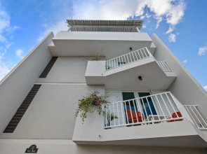 Casa Elena by Otium