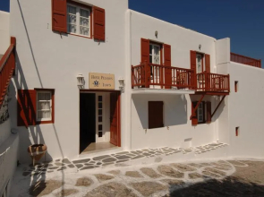 Petasos Chic Hotel